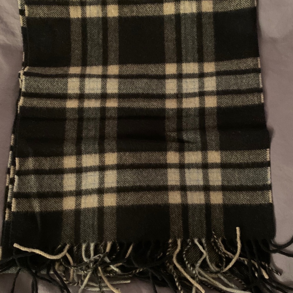 Jos A Banks Scarf